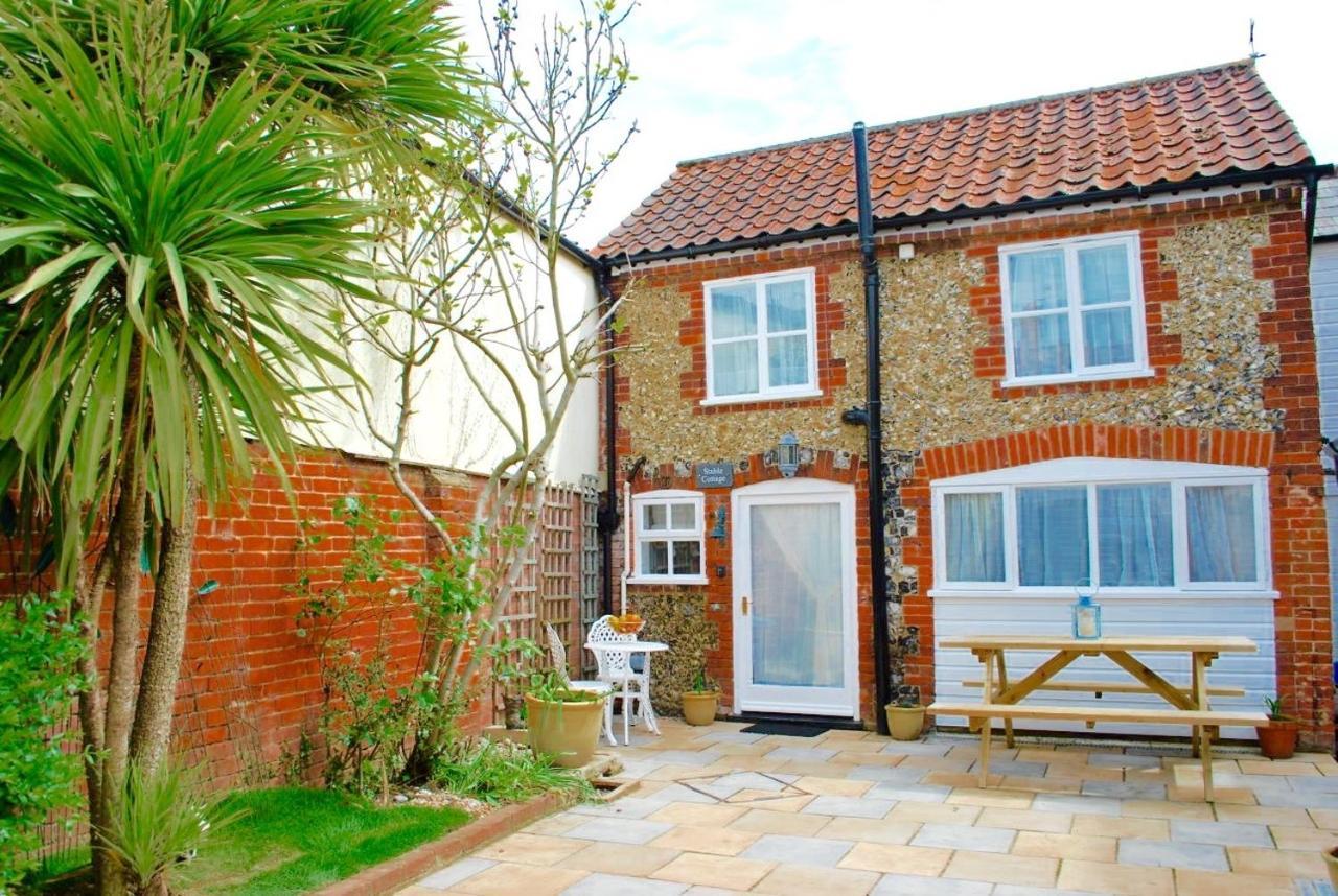 Romantic Flint Cottage On The Suffolk Coast Saxmundham Buitenkant foto