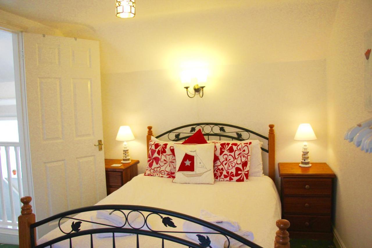 Romantic Flint Cottage On The Suffolk Coast Saxmundham Buitenkant foto