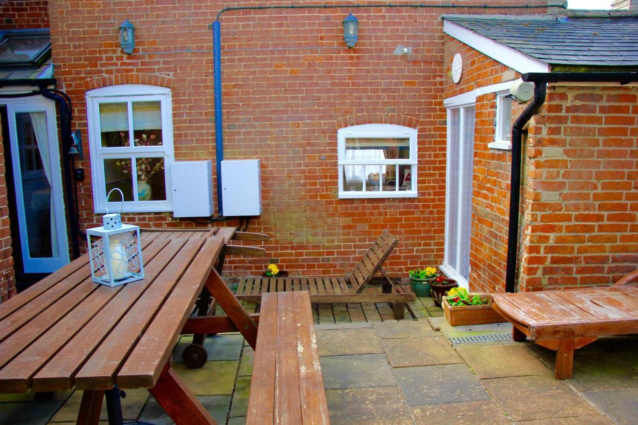 Romantic Flint Cottage On The Suffolk Coast Saxmundham Buitenkant foto